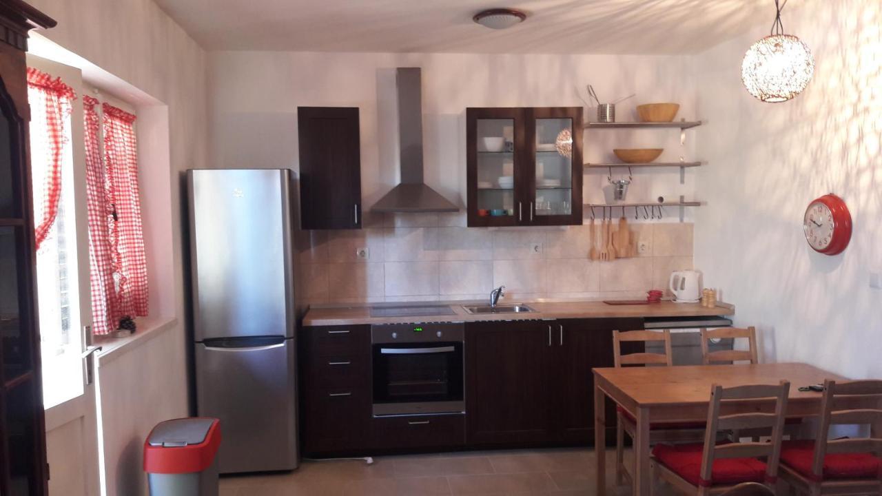 טרוגיר Apartment Lana מראה חיצוני תמונה