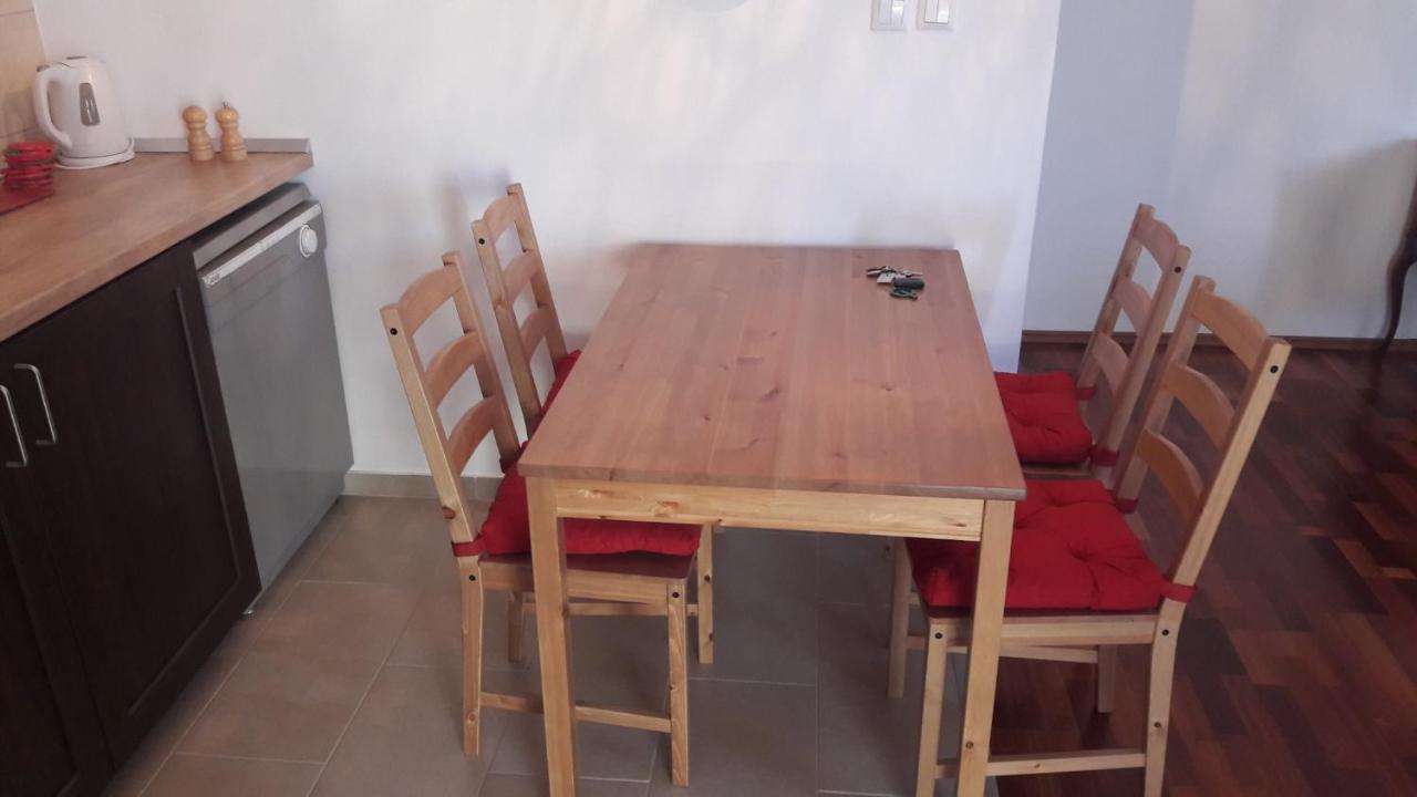 טרוגיר Apartment Lana מראה חיצוני תמונה
